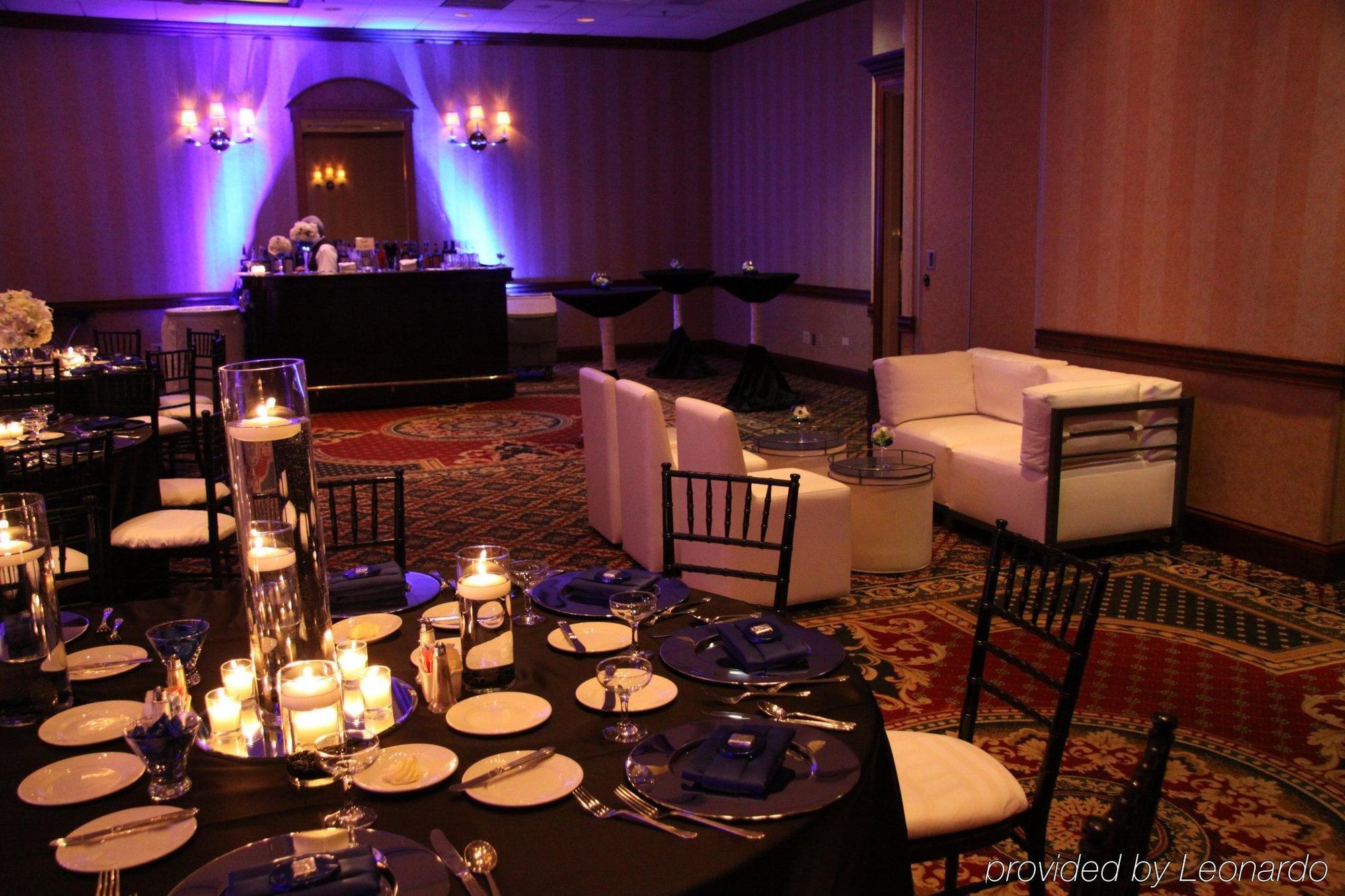 Hotel Doubletree By Hilton Chicago/alsip Alsip