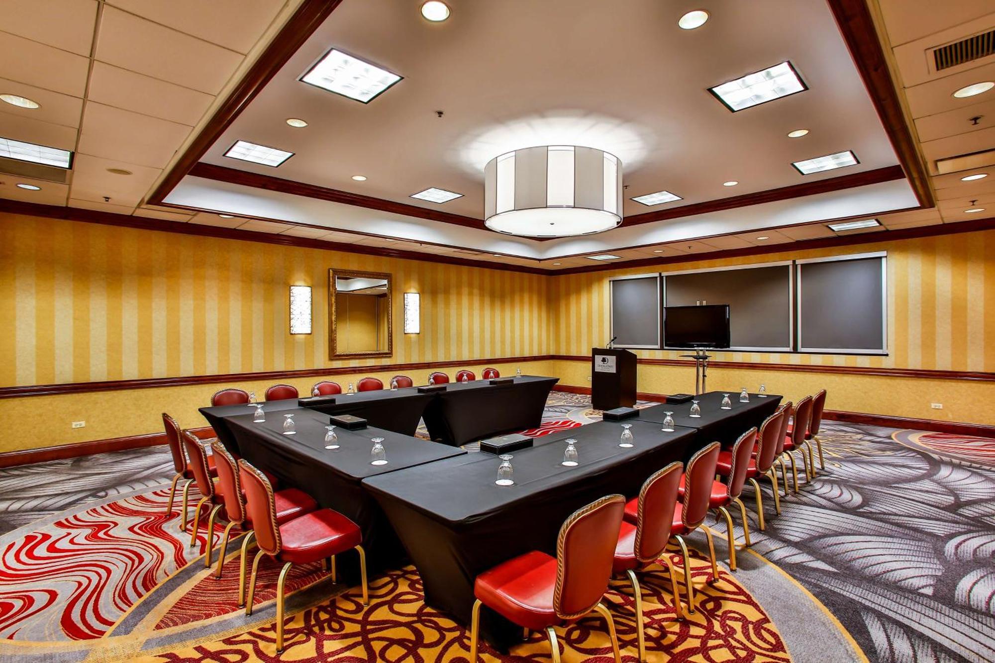 Hotel Doubletree By Hilton Chicago/alsip