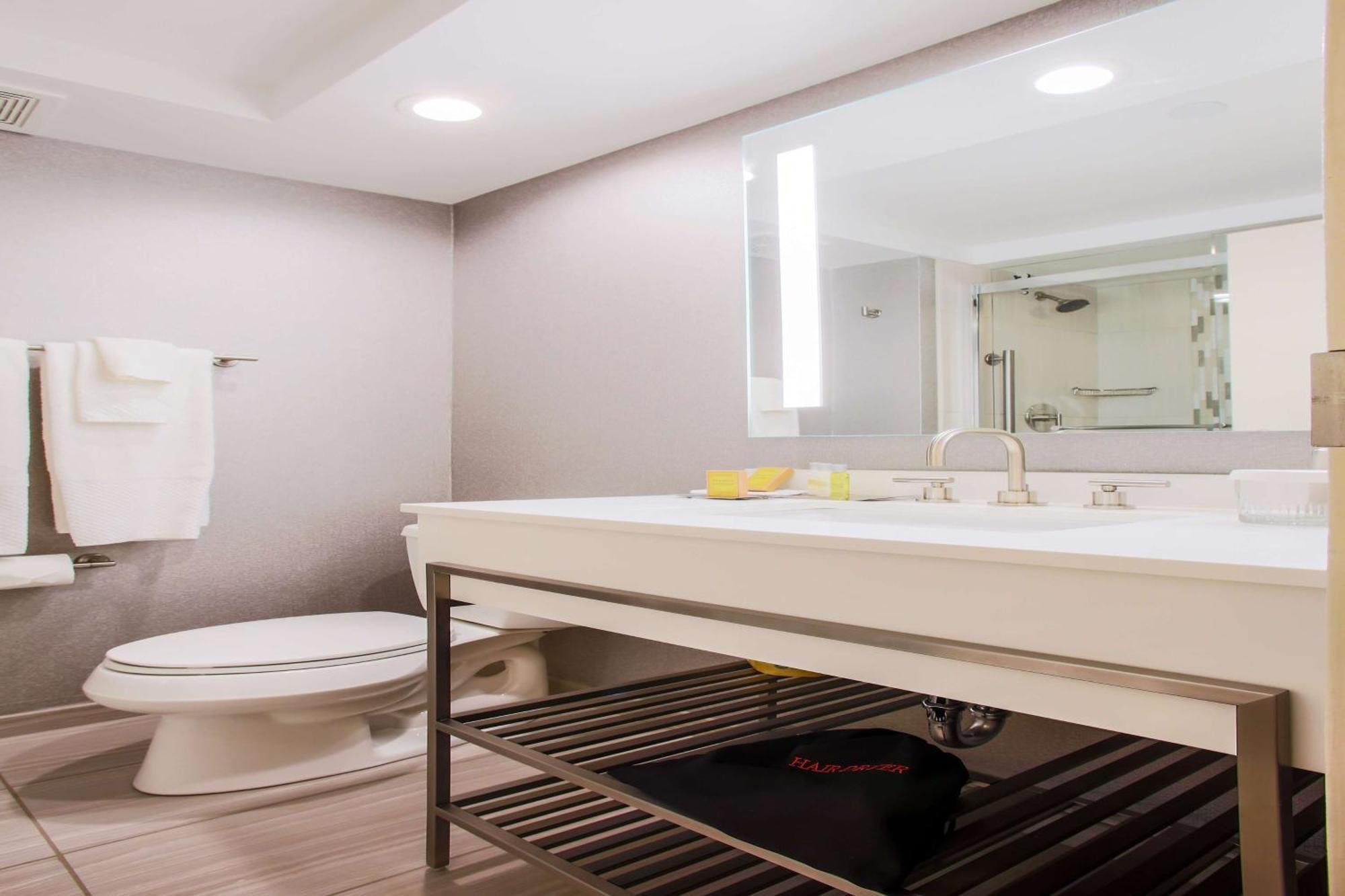 Doubletree By Hilton Chicago/alsip