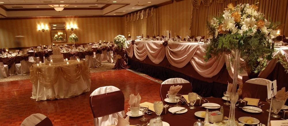 Doubletree By Hilton Chicago/alsip Alsip